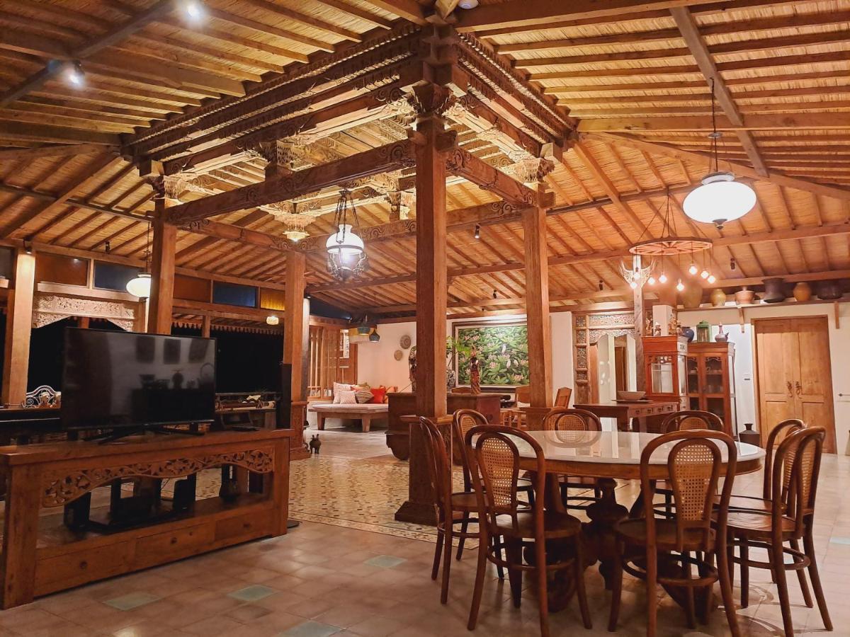 Ayu Dira Heritage House Ουμπούντ Εξωτερικό φωτογραφία