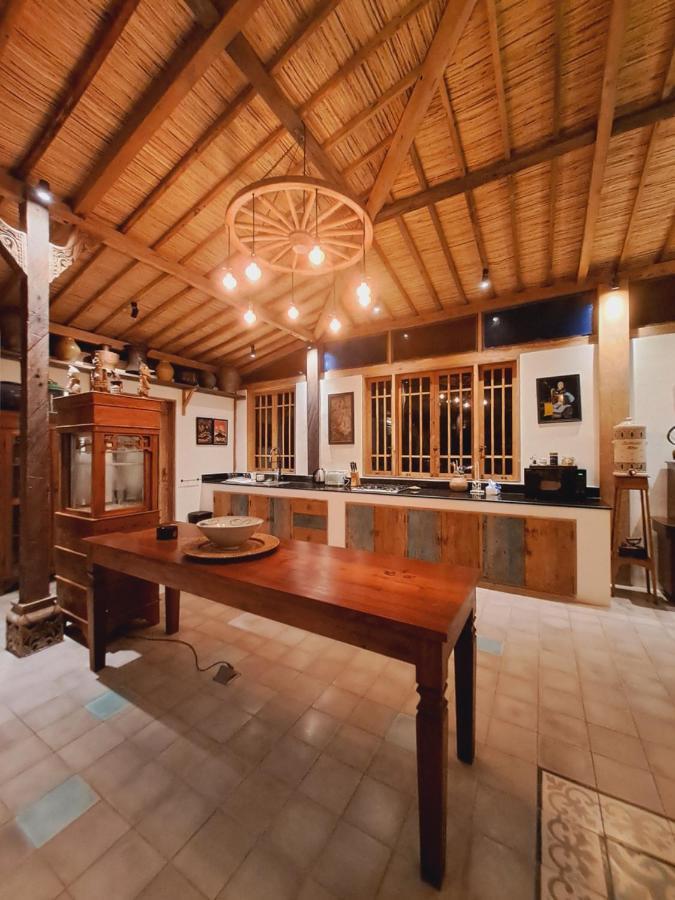 Ayu Dira Heritage House Ουμπούντ Εξωτερικό φωτογραφία